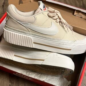 Nike Cream and White Casual Sneakers